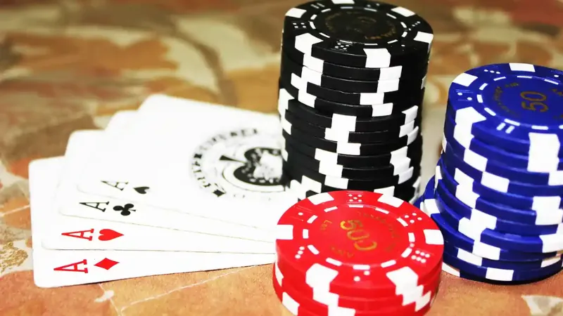 Tính toán odds, outs và blockers